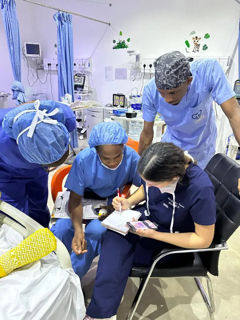 Teaching.Ivana.Nurse.Icu